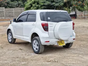 Toyota Rush 2008 White