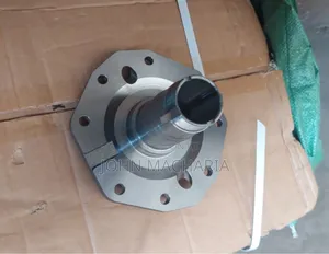 Steering Knuckle Spindle for Toyota Land Cruiser 79 New Model