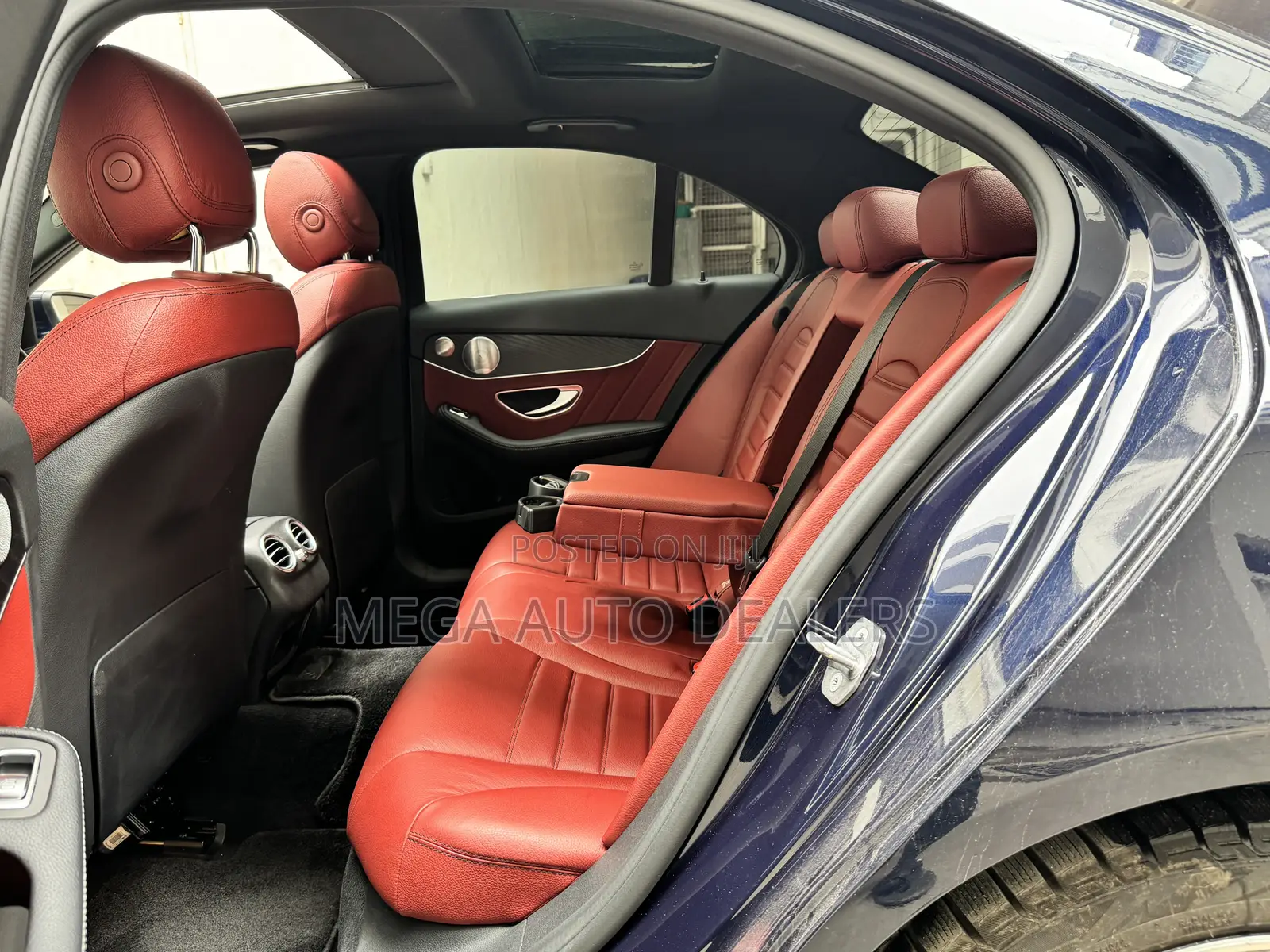 Mercedes-Benz C200 2019 Blue