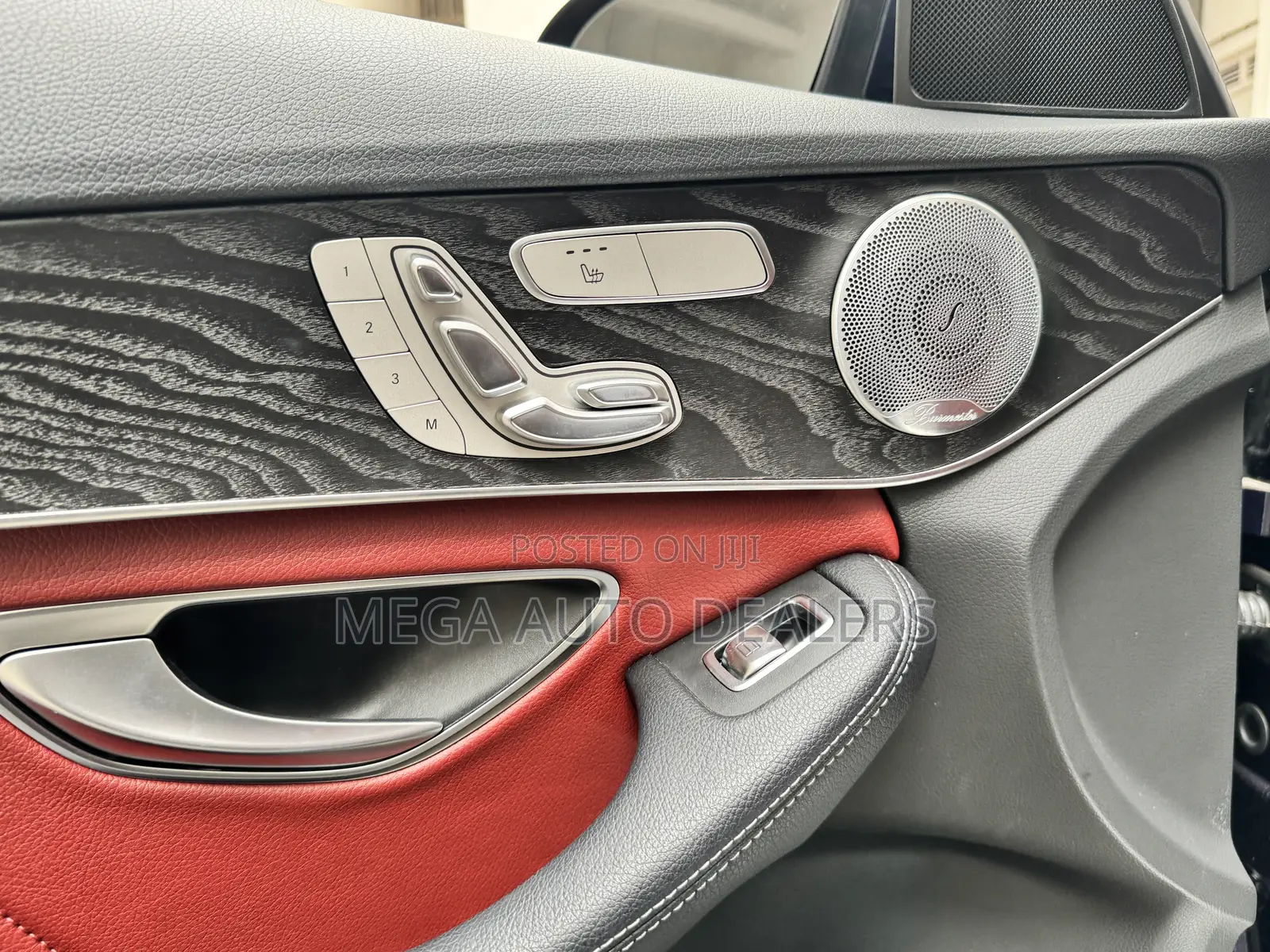 Mercedes-Benz C200 2019 Blue