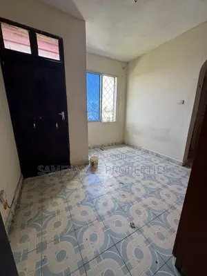 1bdrm Bedsitter in Solian, Utange for rent