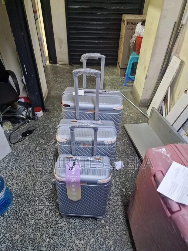 3 in 1 Fibre Suitcase Traveling Bag