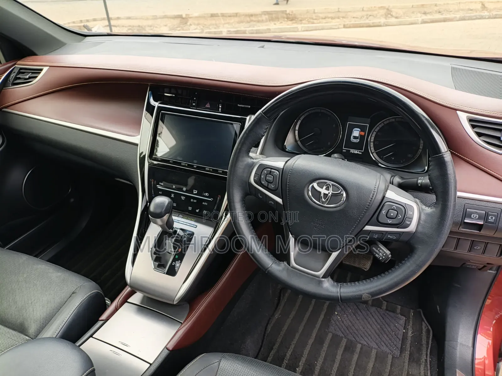 Toyota Harrier 2019 Maroon