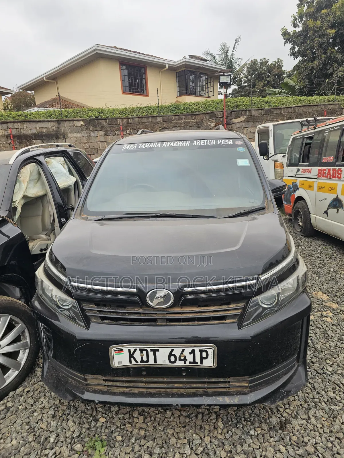 Toyota Voxy 2017 Black