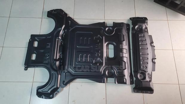 Mercedes-Benz ML-/GLE-Class (W166 Chassis) Heavy-Duty Manganese Steel