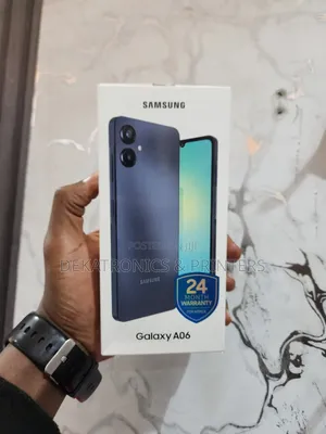 New Samsung Galaxy A06 64 GB Gold