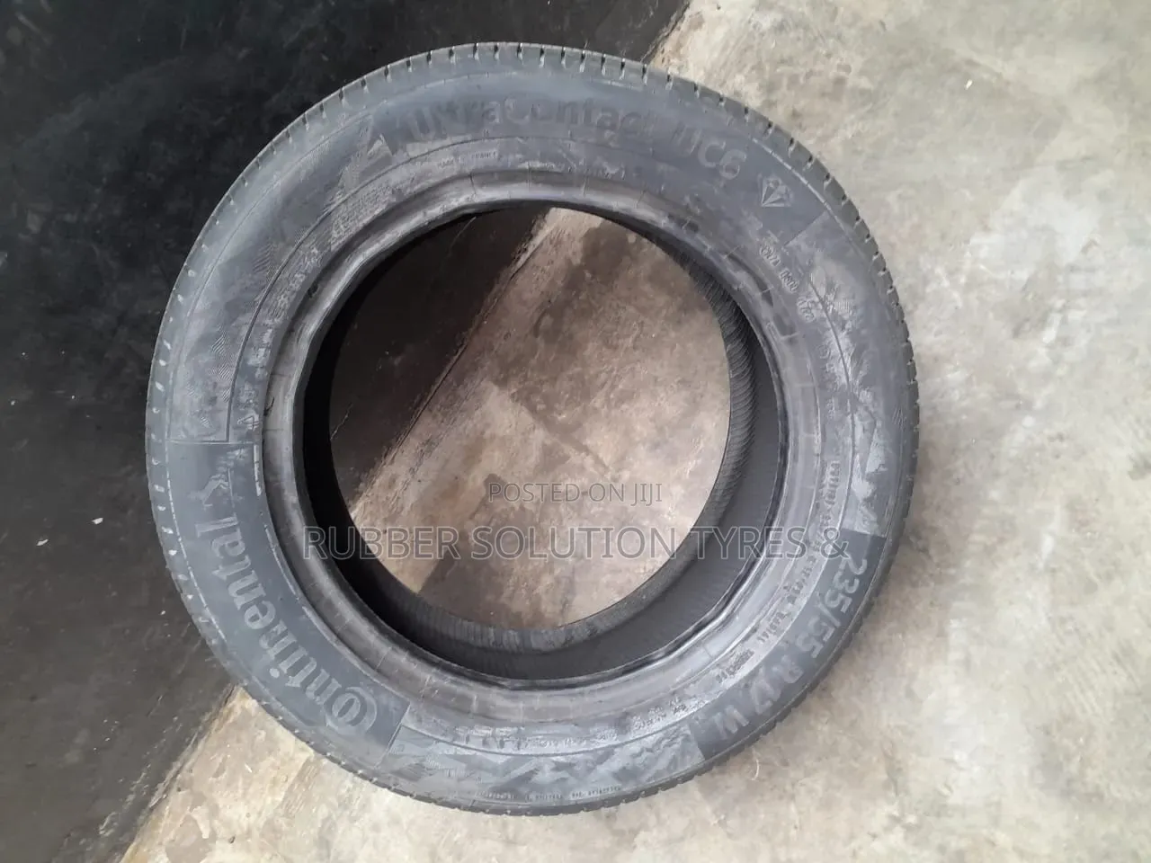 235 /55 R17 Continental Tyres Ultra Contact