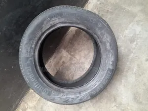 235 /55 R17 Continental Tyres Ultra Contact