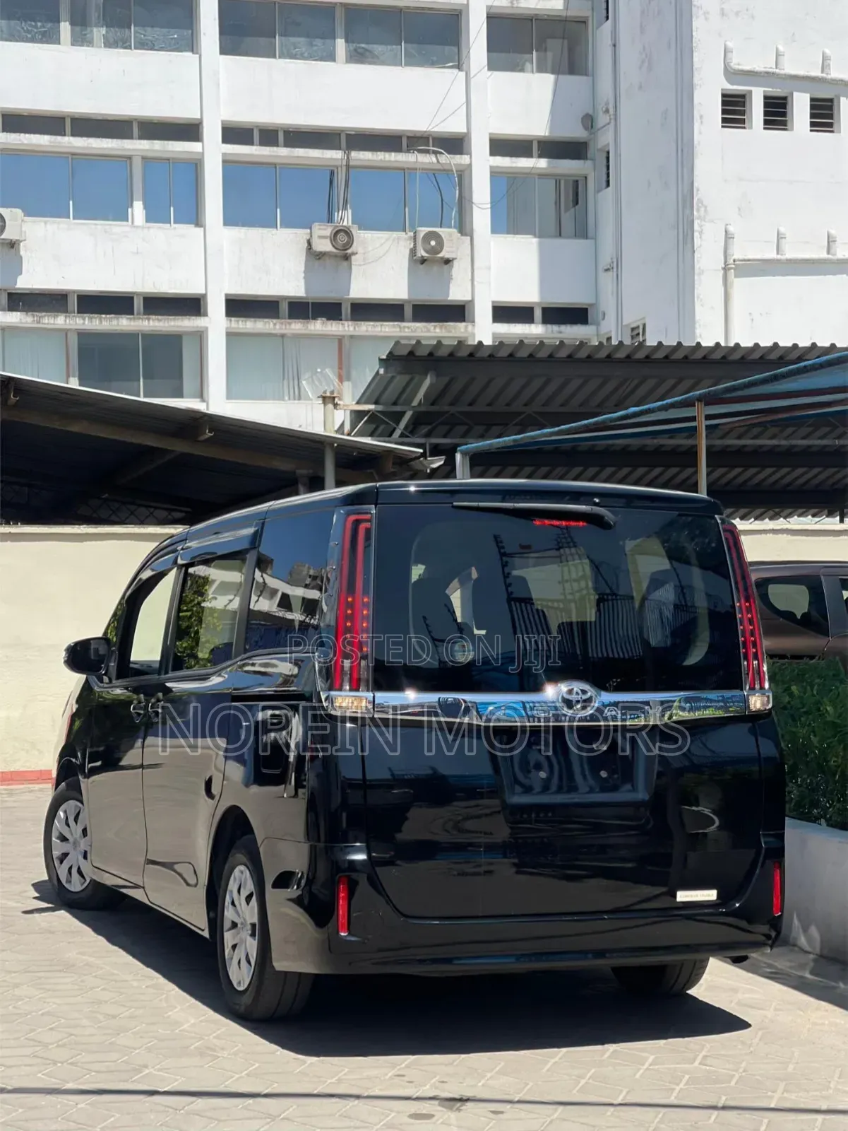Toyota Noah 2020 Matt Black