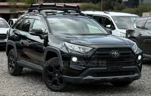 Toyota RAV4 2021 Black