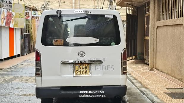 Toyota HiAce 2012 White - thumbnail 6