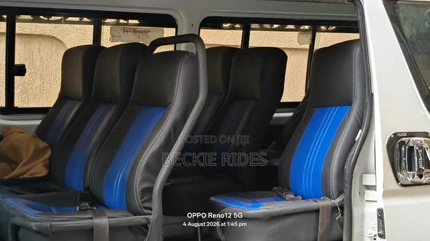 Toyota HiAce 2012 White - thumbnail 7