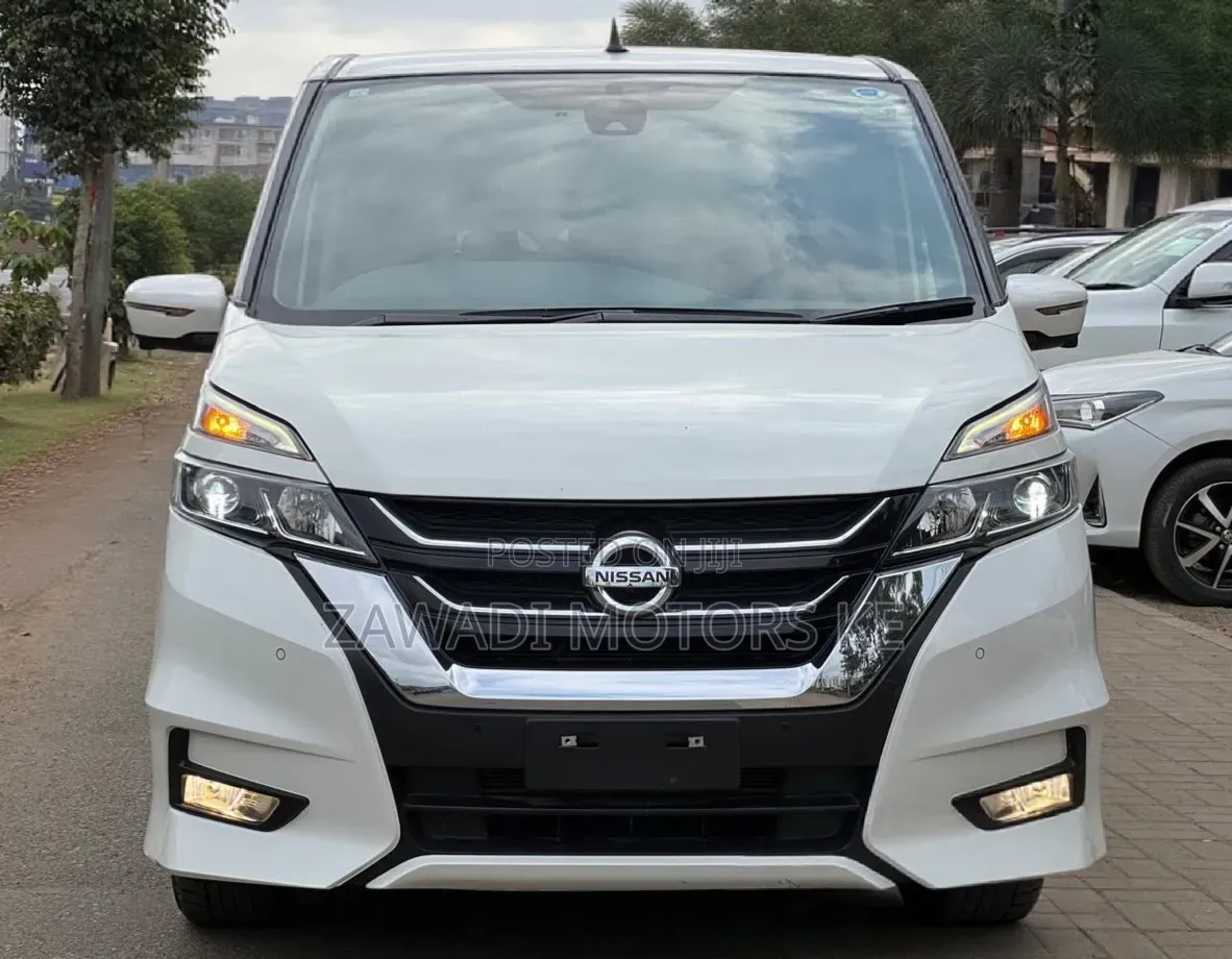 Nissan Serena 2019 White