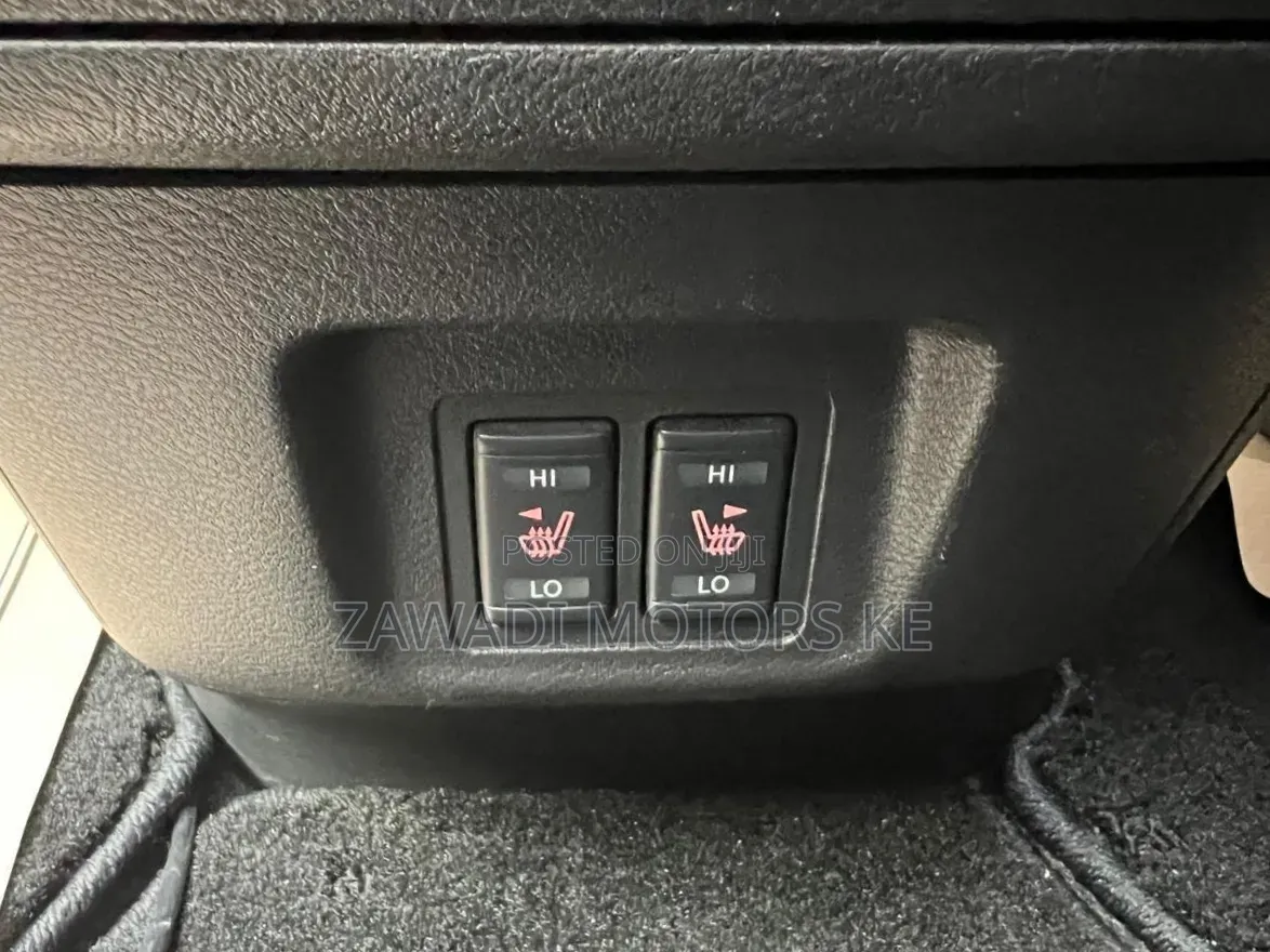 Nissan Serena 2019 White