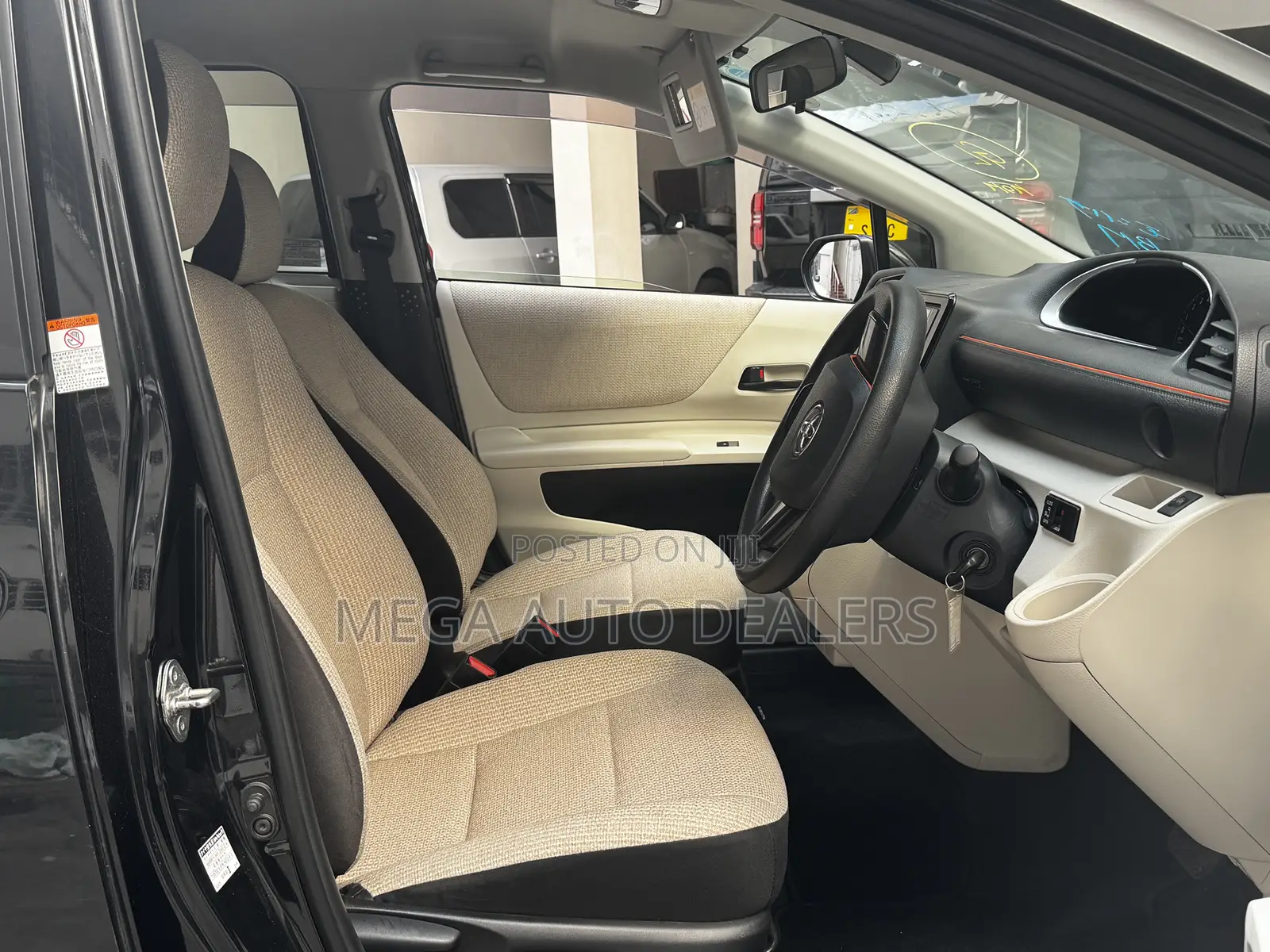 Toyota Sienta 2019 Black