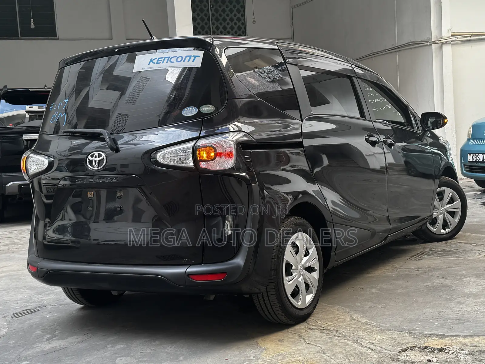 Toyota Sienta 2019 Black
