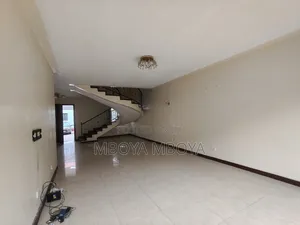 4bdrm Townhouse / Terrace in Spring Valley for rent