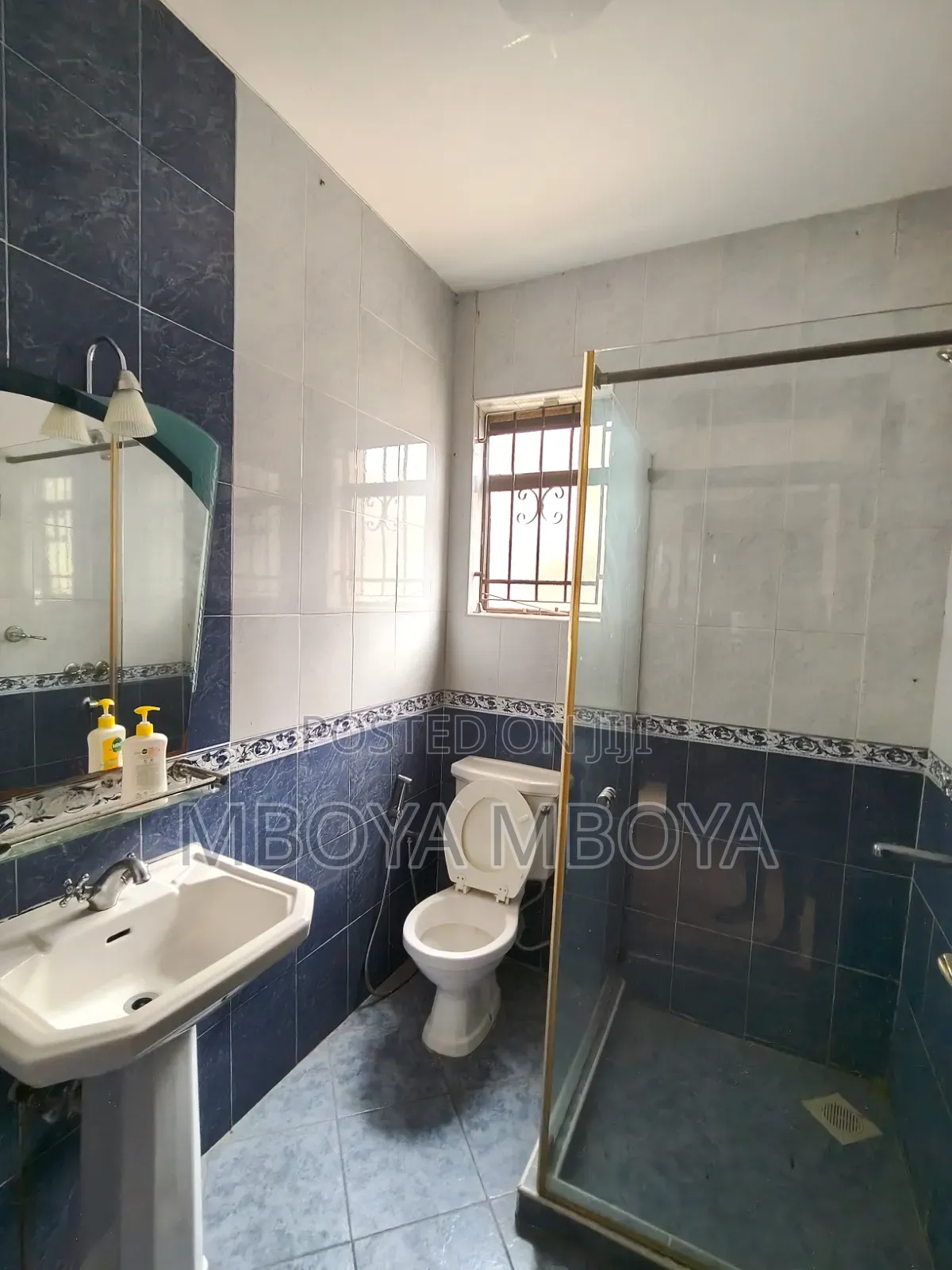 4bdrm Townhouse / Terrace in Spring Valley for rent