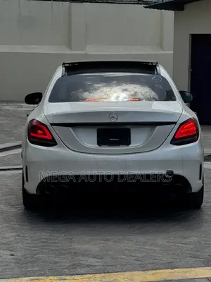 Mercedes-Benz C200 2019 White