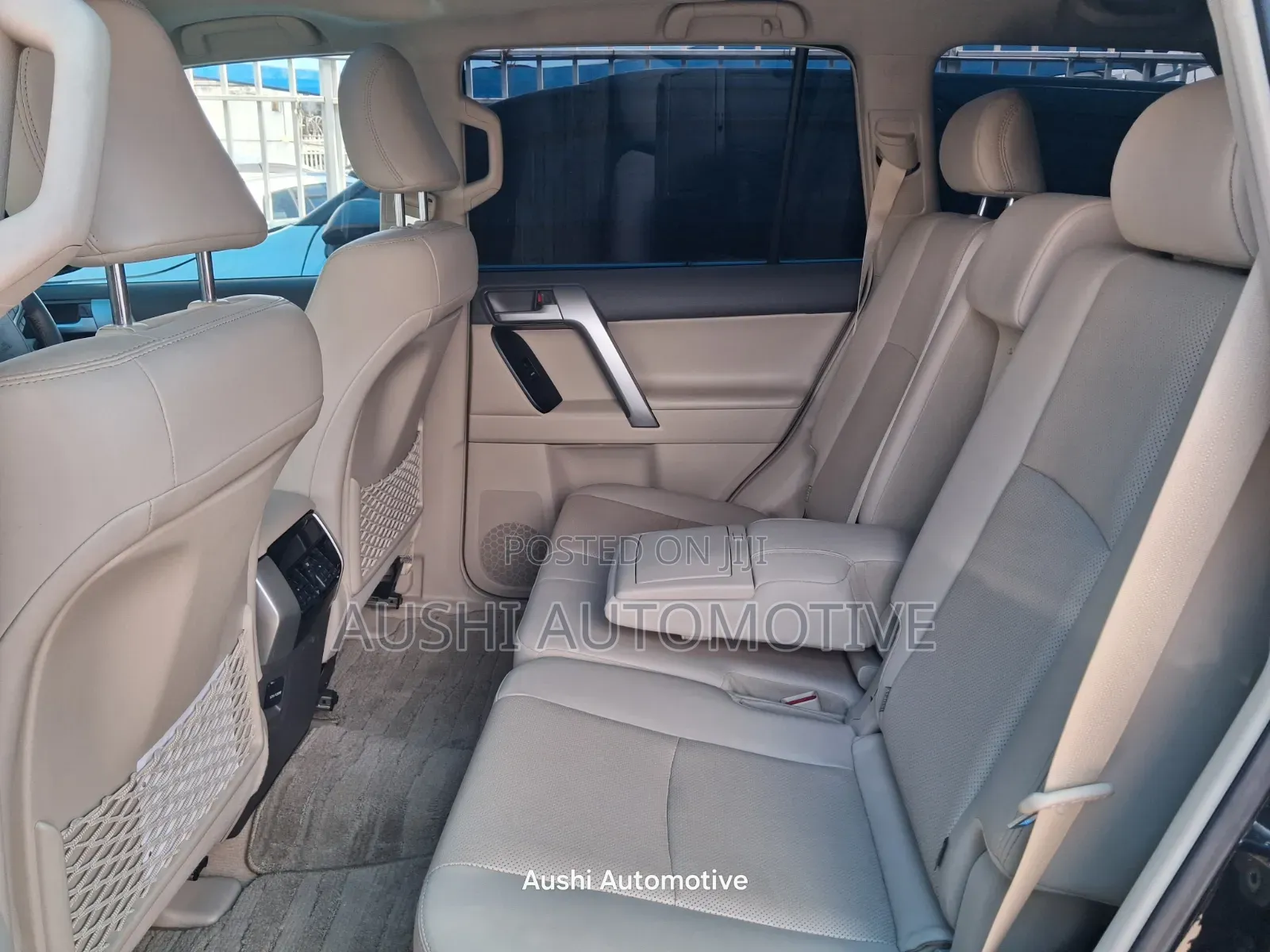 Toyota Land Cruiser Prado 2019 Black