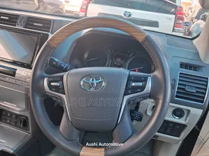 Toyota Land Cruiser Prado 2019 Black