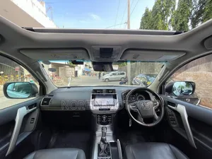 Toyota Land Cruiser Prado 2020 White