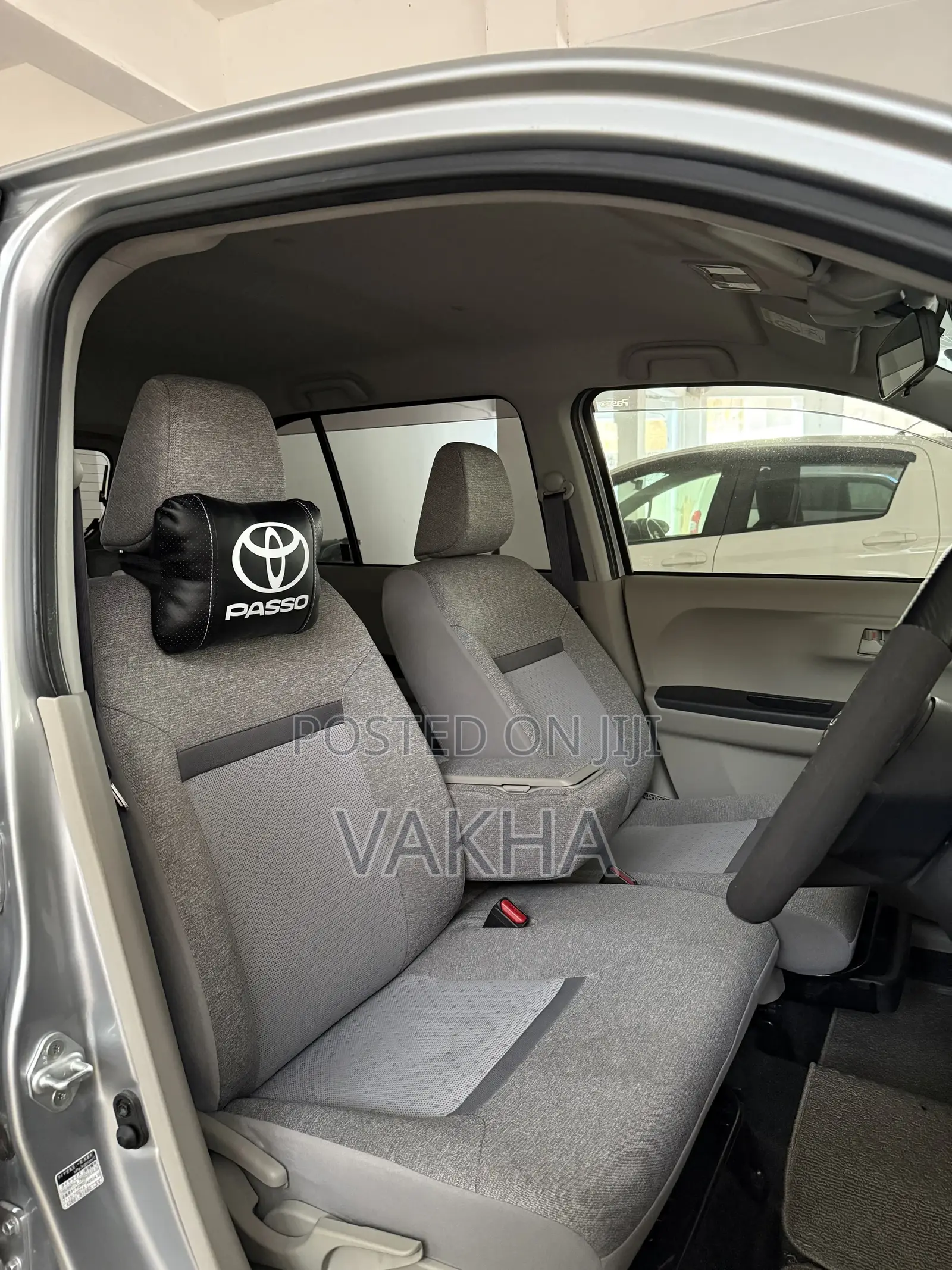 Toyota Passo 1.0 FWD 2019 Silver