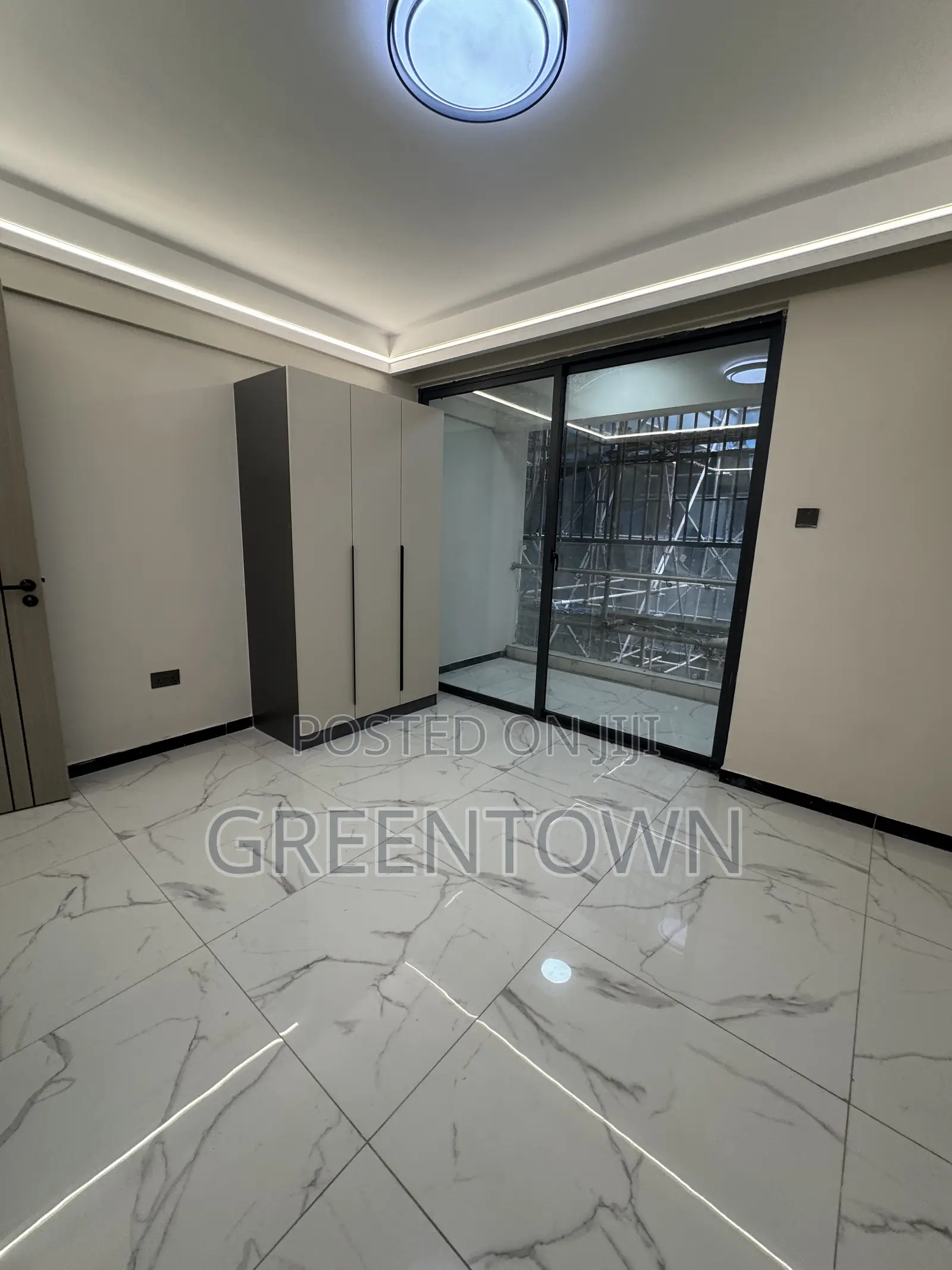 1bdrm Apartment in Super West View, Westlands for sale