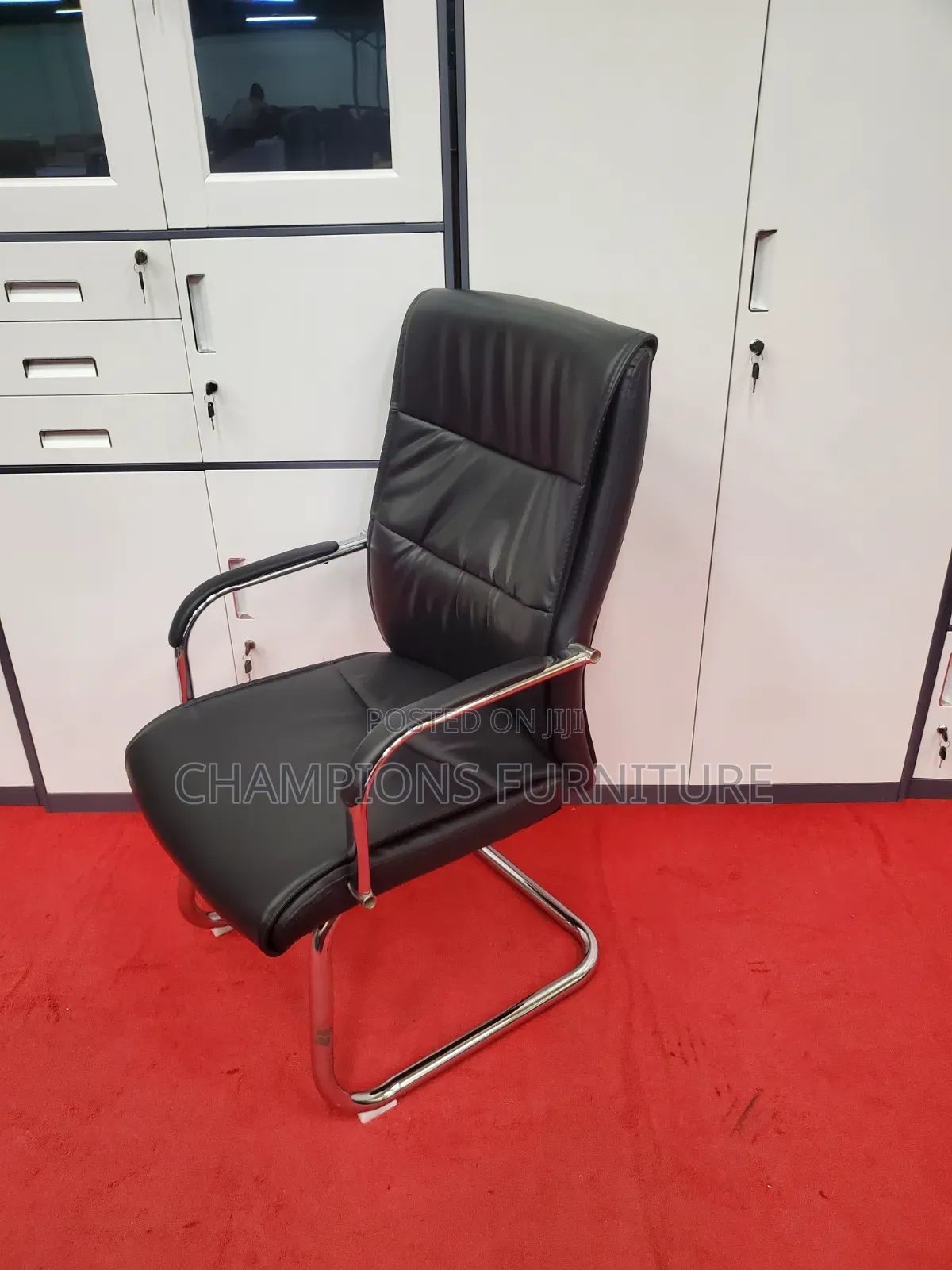 Executive Leather Cantilever Visistors/Boardroom Chair