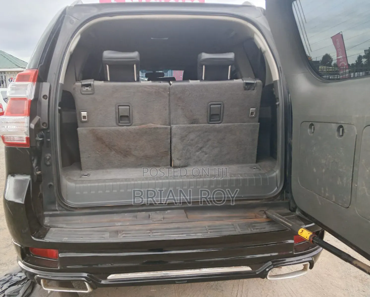 Toyota Land Cruiser Prado 2011 Black