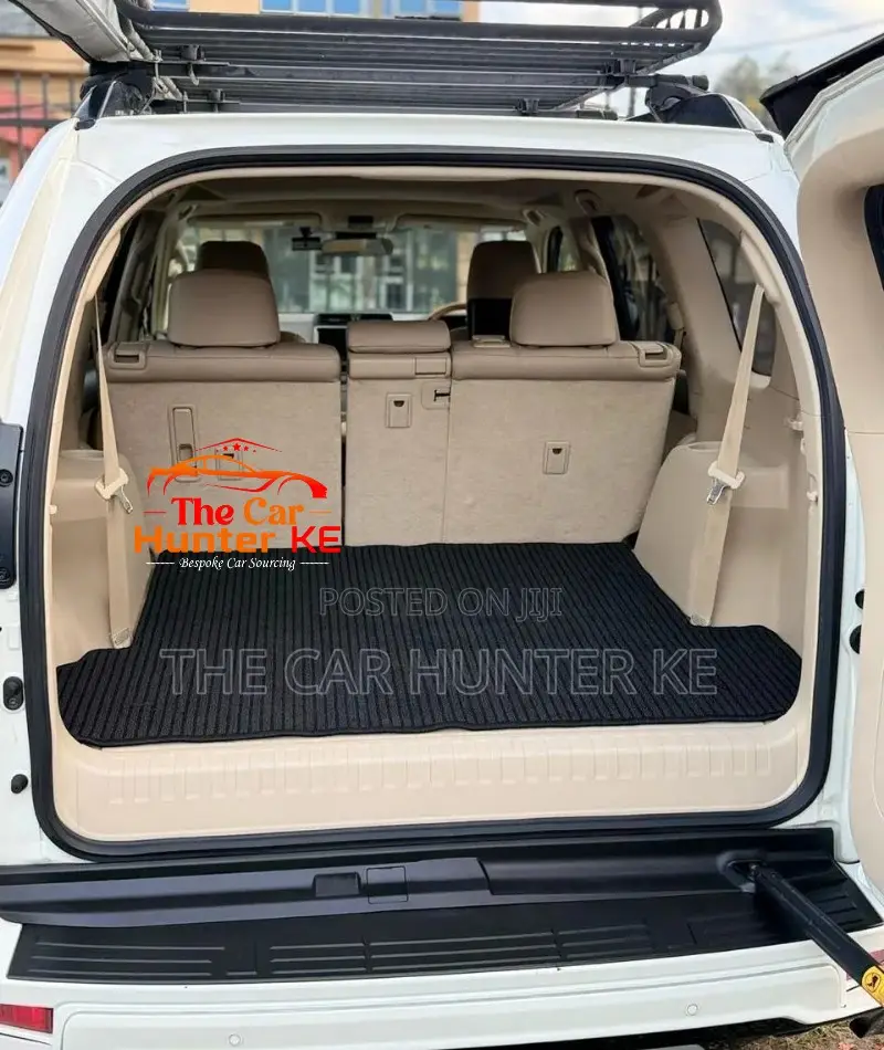 Toyota Land Cruiser Prado 2.7 2019 White
