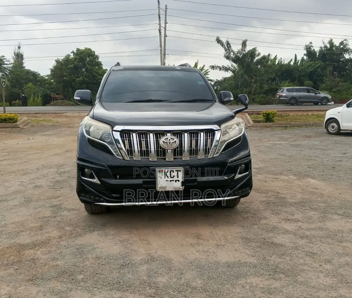 Toyota Land Cruiser Prado 2011 Black