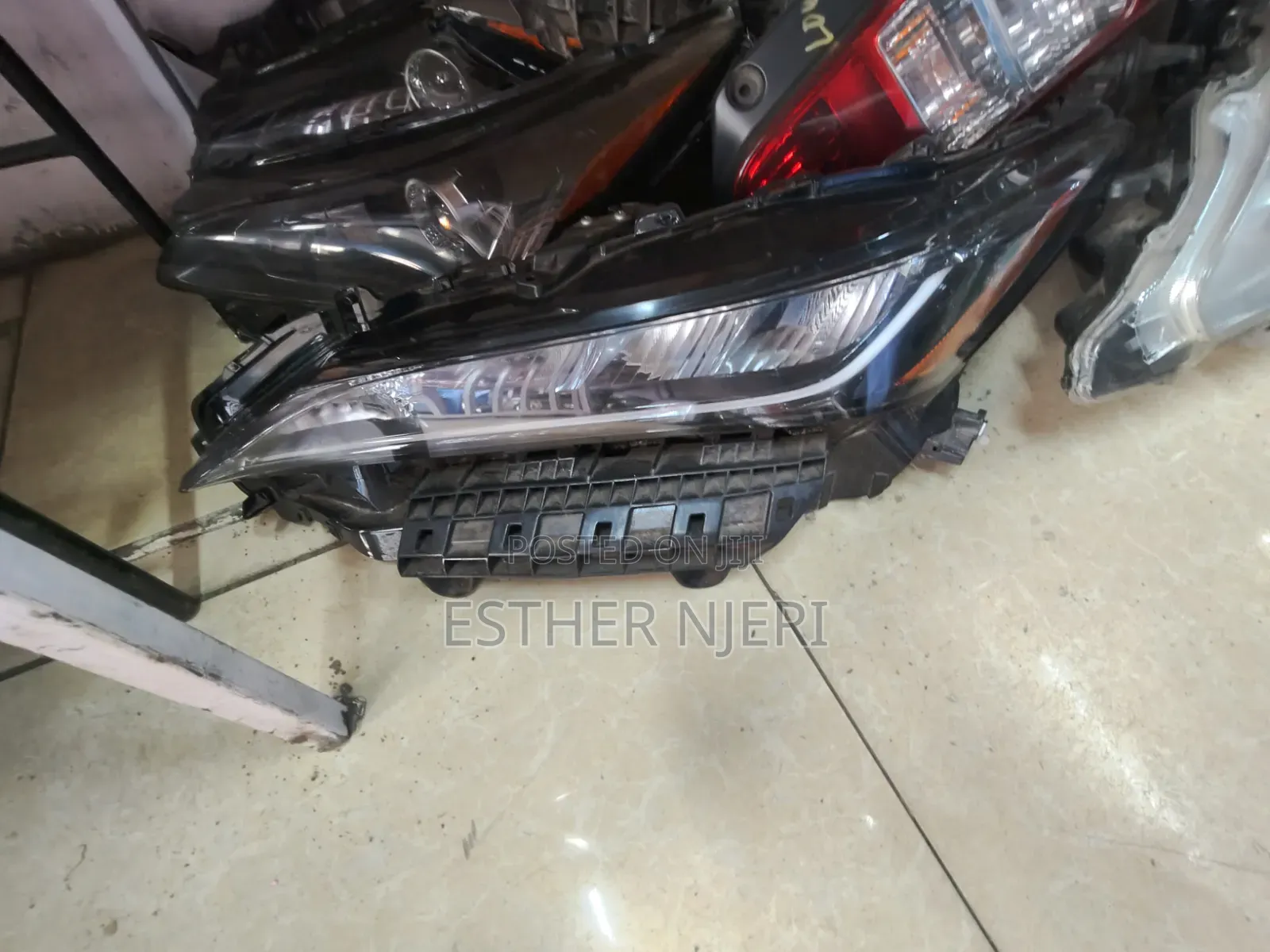 Honda Vezel 2018/2019 Headlights
