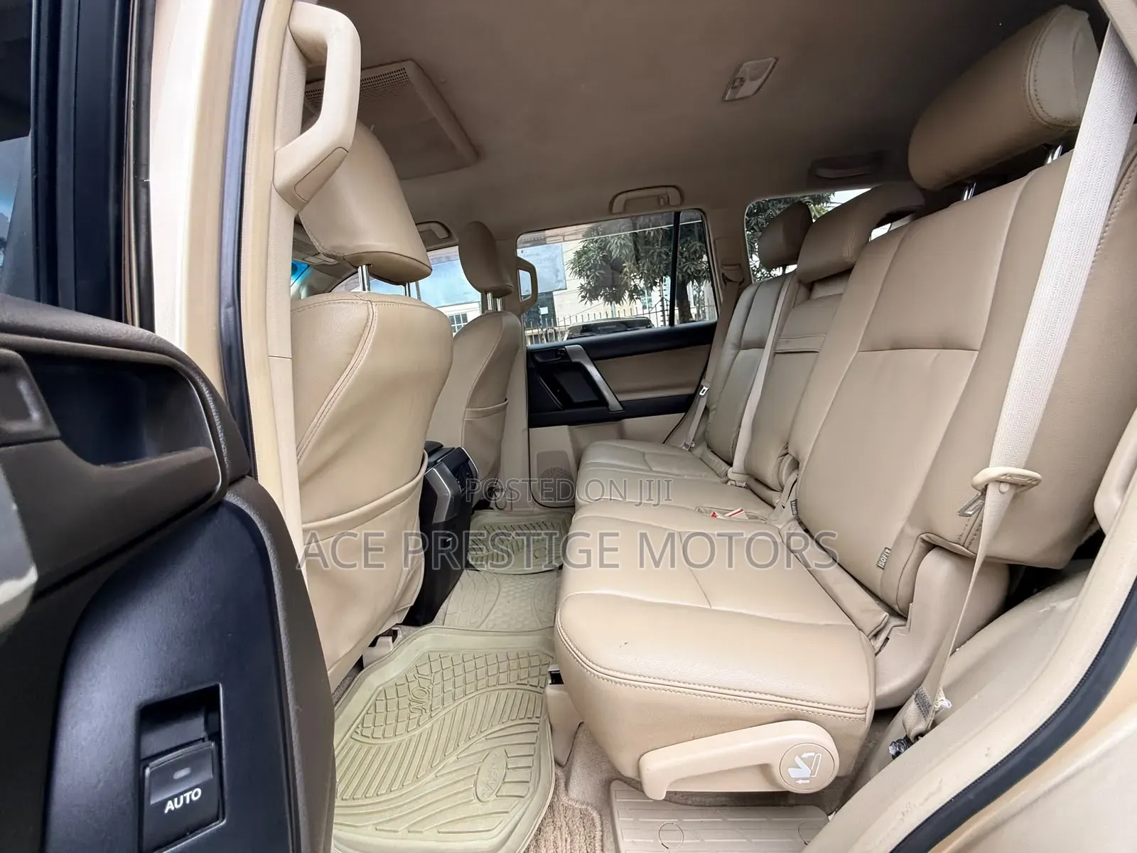 Toyota Land Cruiser Prado 2011 Gold