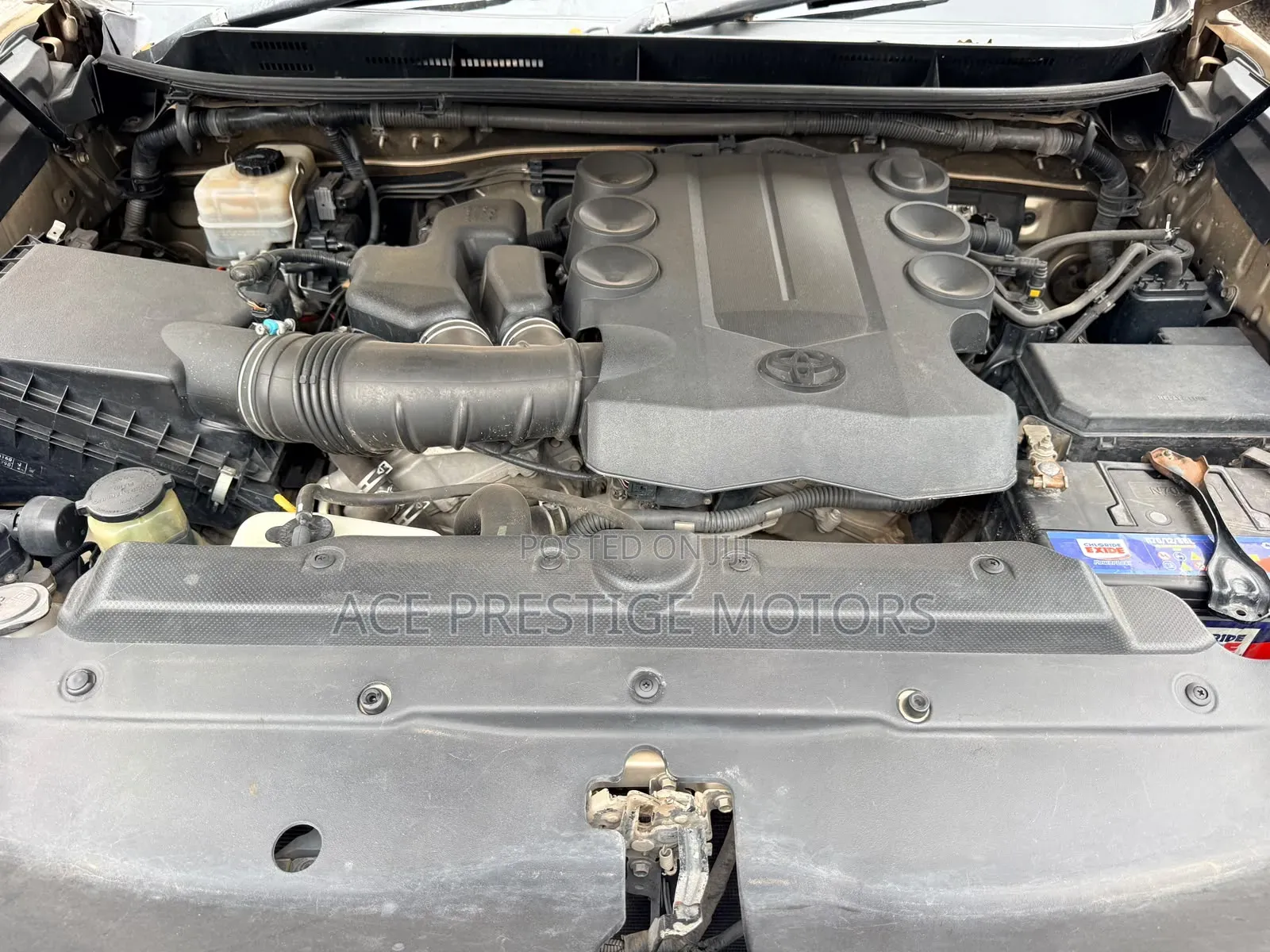 Toyota Land Cruiser Prado 2011 Gold