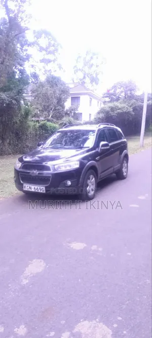 Chevrolet Captiva 2010 Black