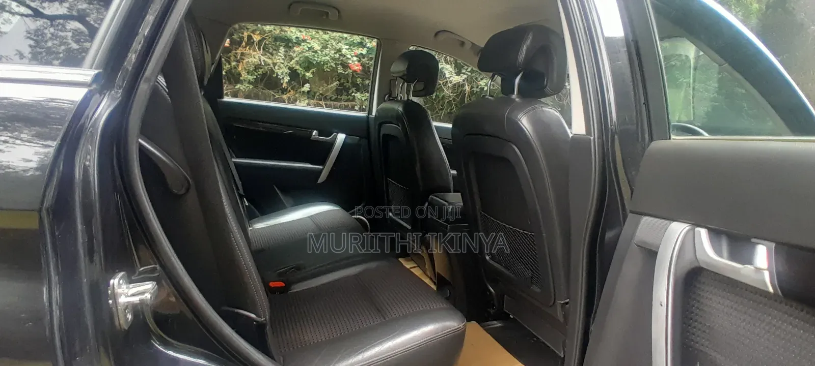 Chevrolet Captiva 2010 Black