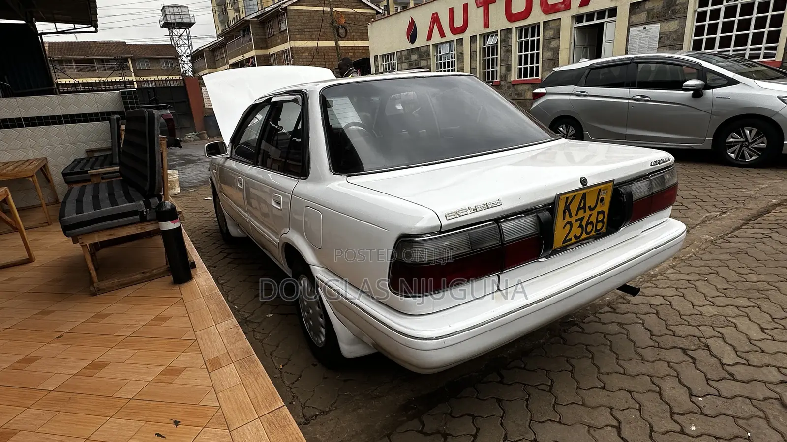 Toyota Corolla 1991 White
