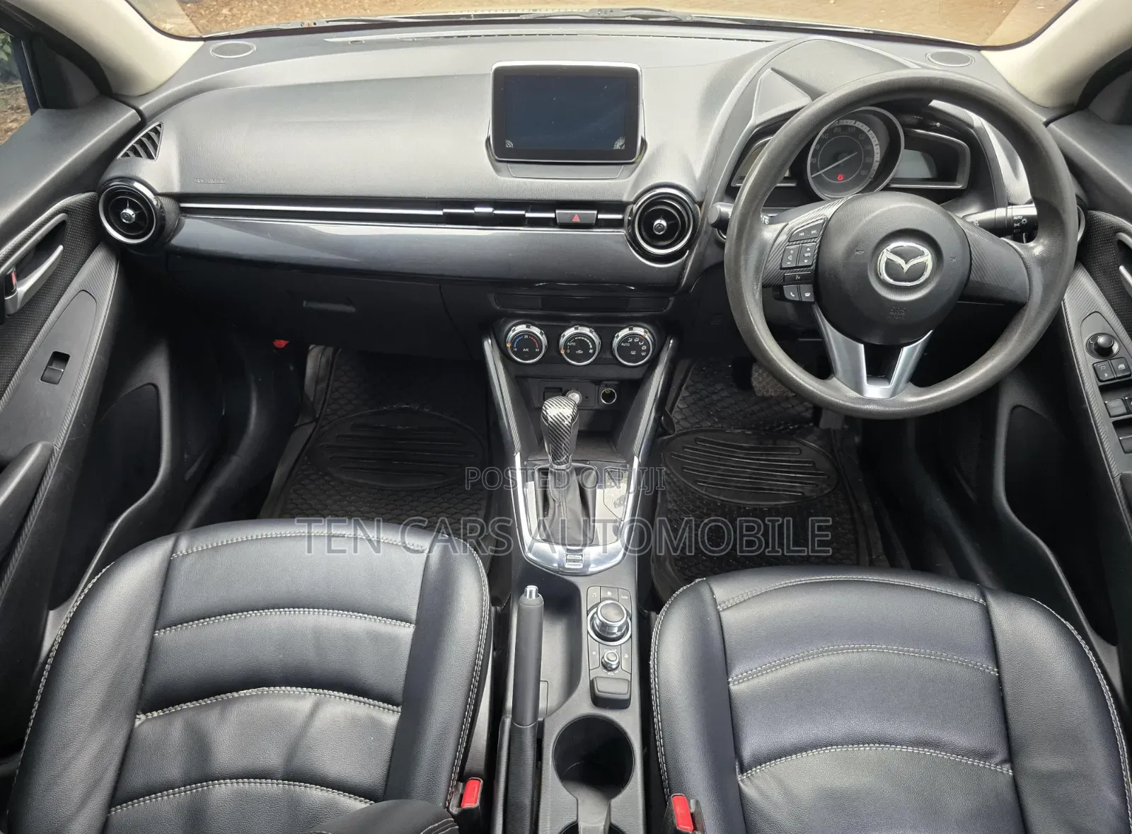 Mazda Demio 2015 Silver