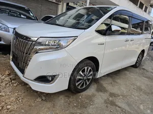 Toyota Esquire 2019 Silver