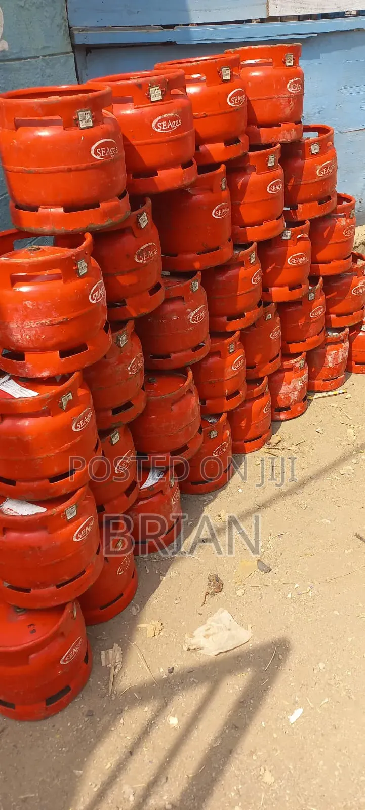 Empty Cylinders