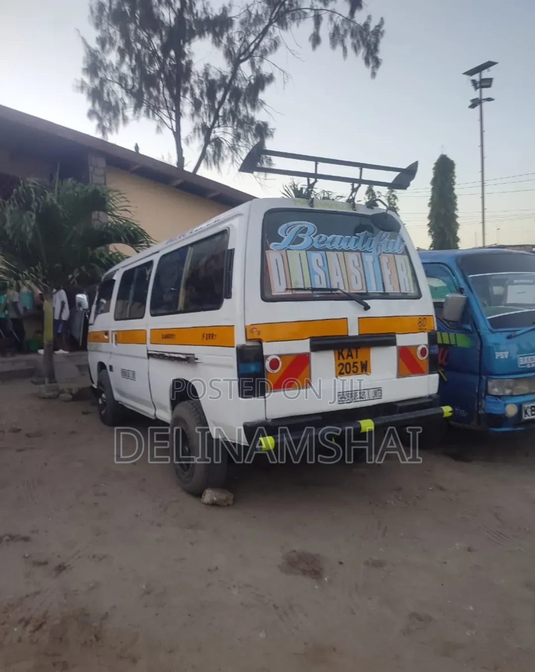 Nissan Caravan (Urvan) 1998 White