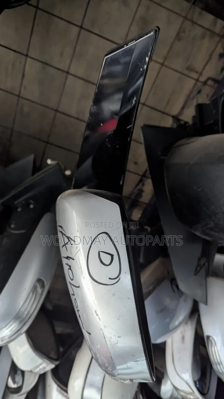 Toyota Alphard Sidemirror