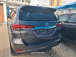 Toyota Fortuner 2018 Gray