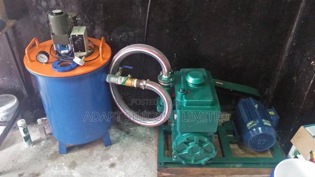 Vacuum Pump and Barrel 15L - main view