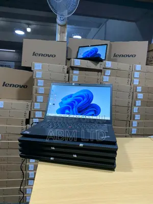 Laptop Lenovo ThinkPad T14 G1 8GB AMD Ryzen 5 SSHD (Hybrid) 256GB