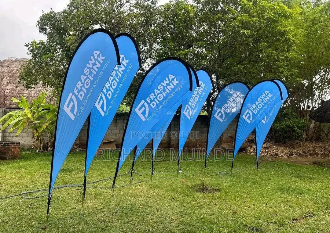 Teardrops Flag, Telescopic and Featherdrop Banners