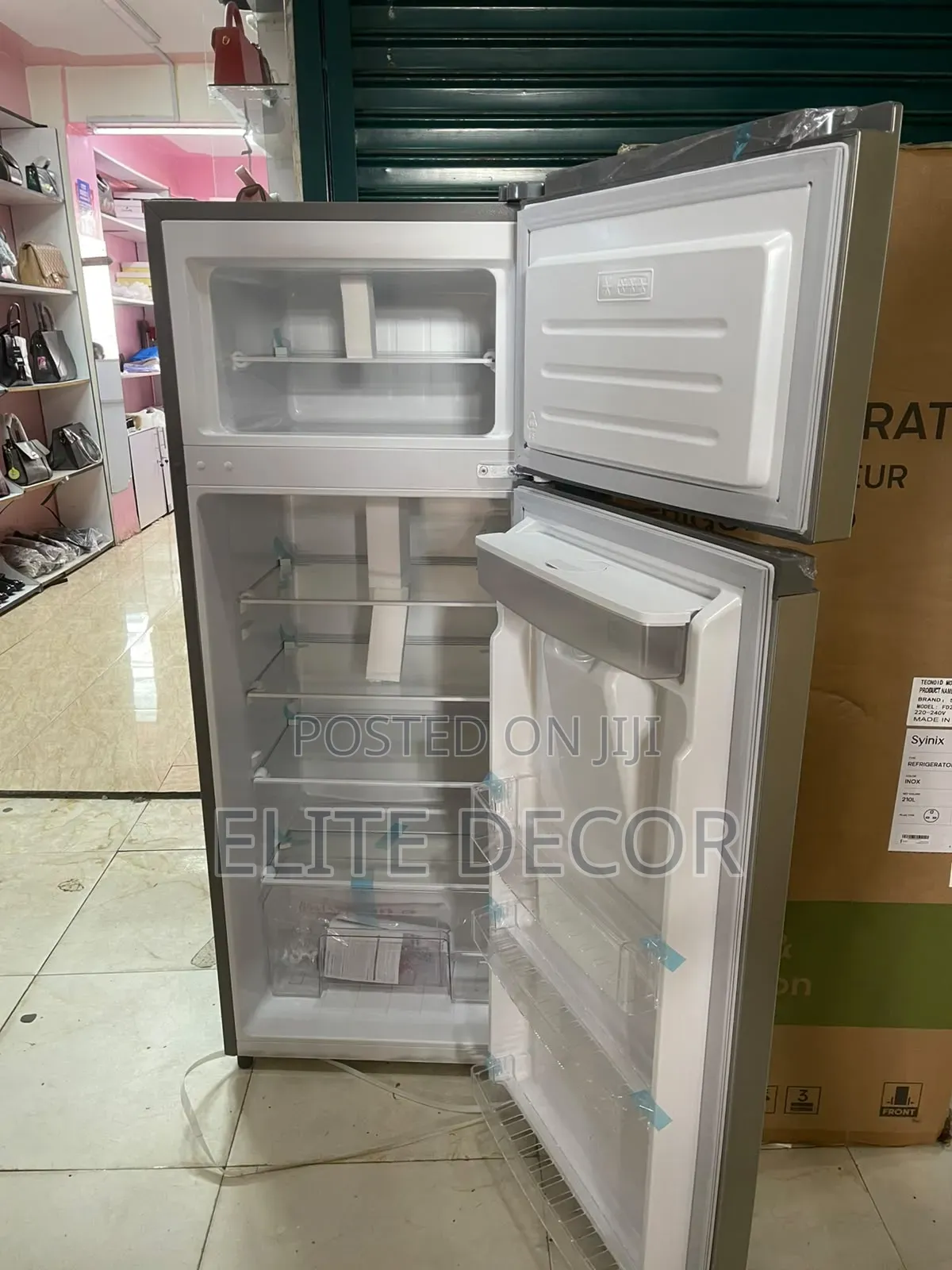 Syinix 210L Double Door Refrigerator With Water Dispenser