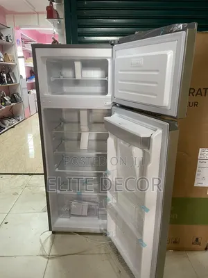 Syinix 210L Double Door Refrigerator With Water Dispenser