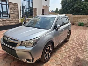 Subaru Forester 2015 Silver